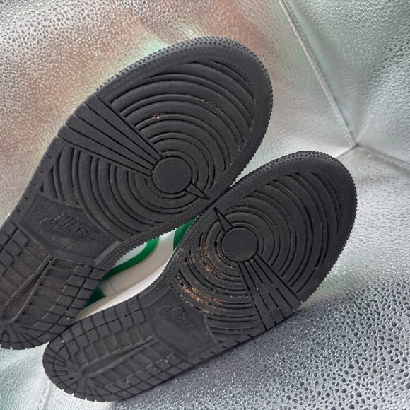 Size 6.5Y Jordan 1 Mid Kids Lucky Green White Mid Basketball Sneakers DQ8426-301 - Picture 10 of 10